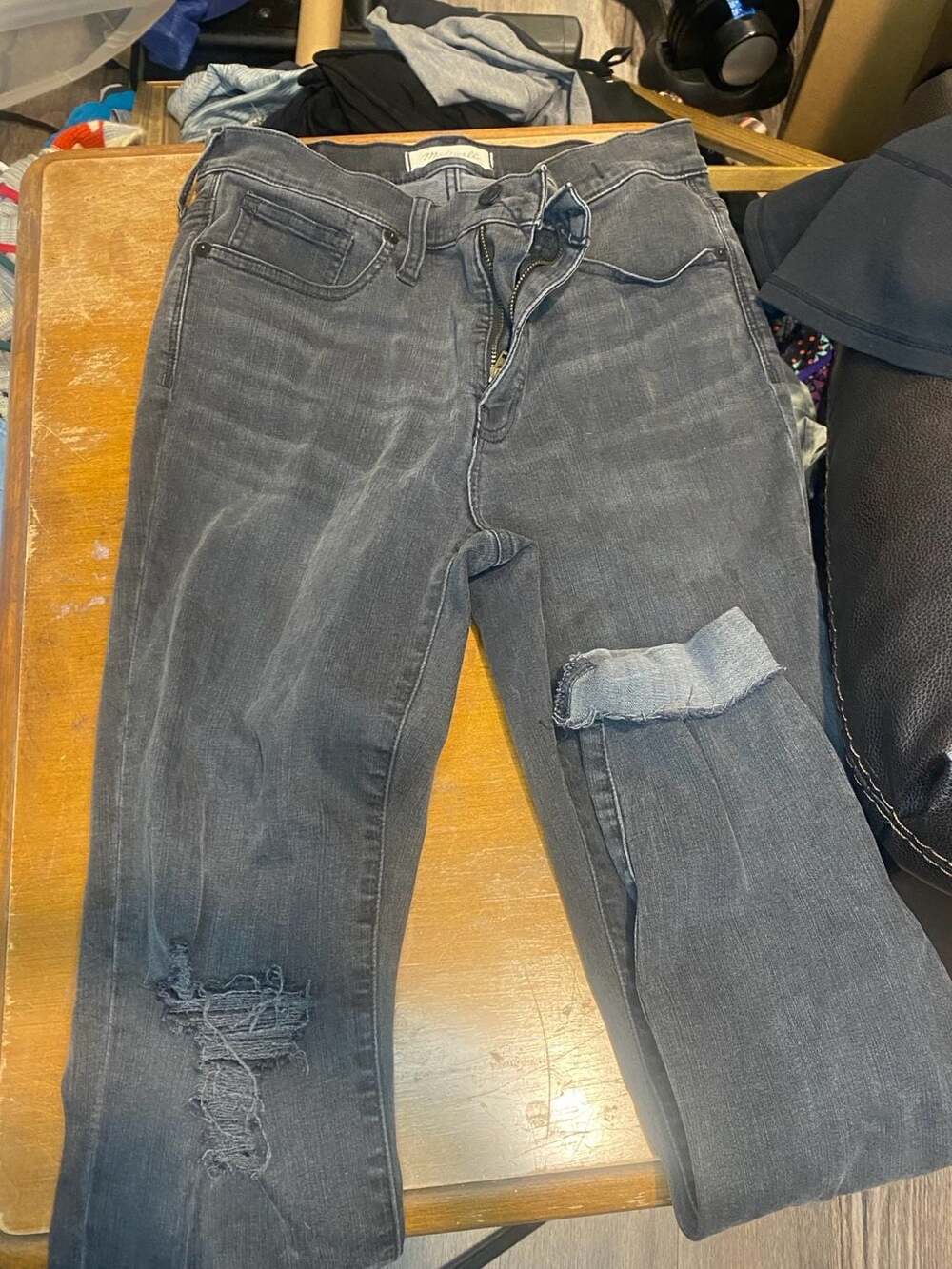 Madewell Distressed Skinny Jeans in Grey Wash